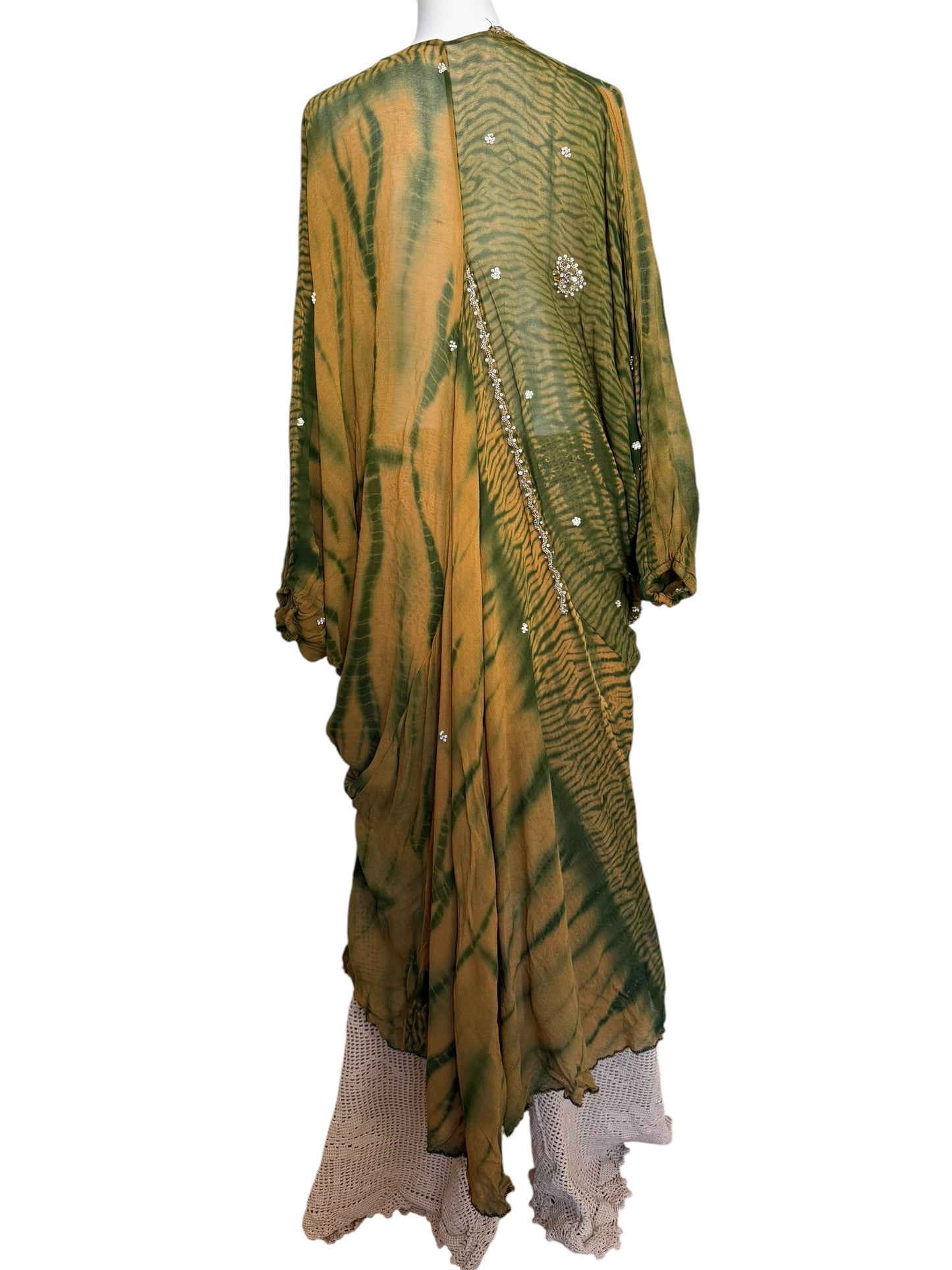 Vintage silk kimono with phantom sleeves
