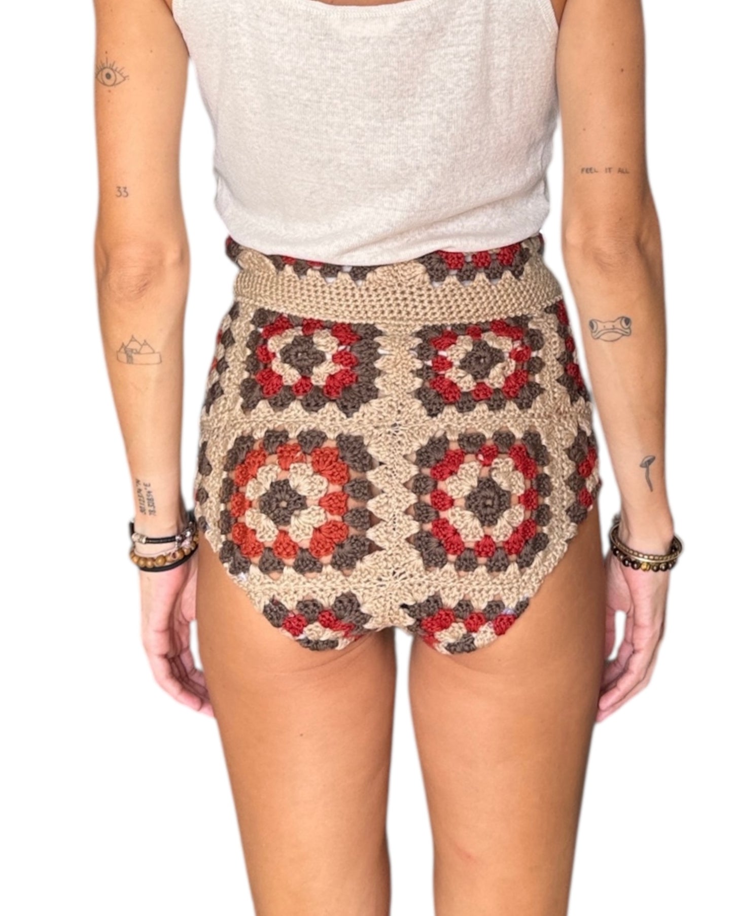 Granny squares shorts