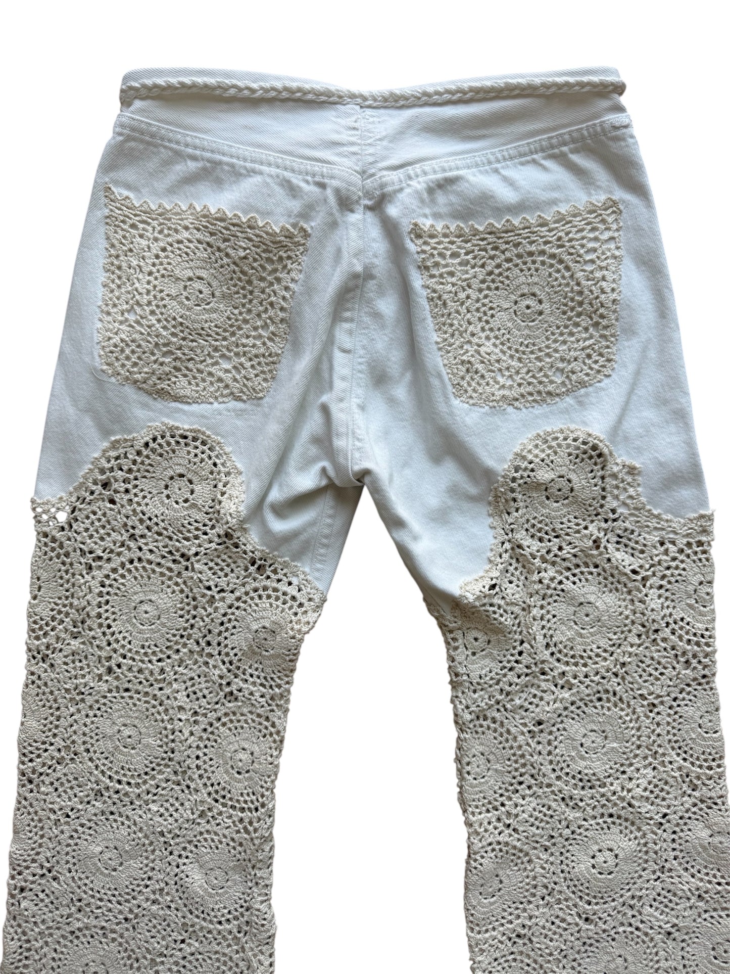 Denim and crochet trousers in white and beige