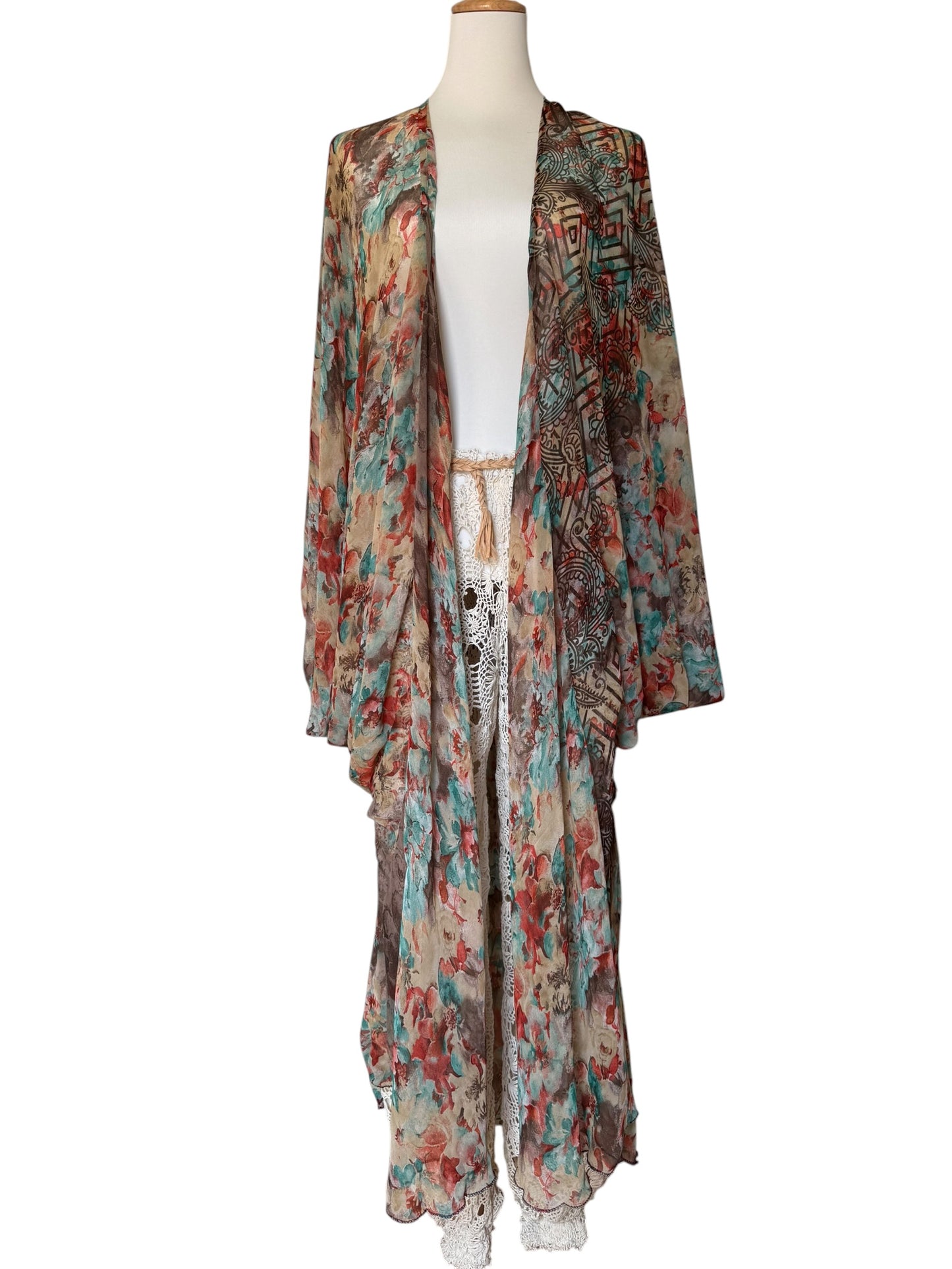 Vintage silk kimono with phantom sleeves
