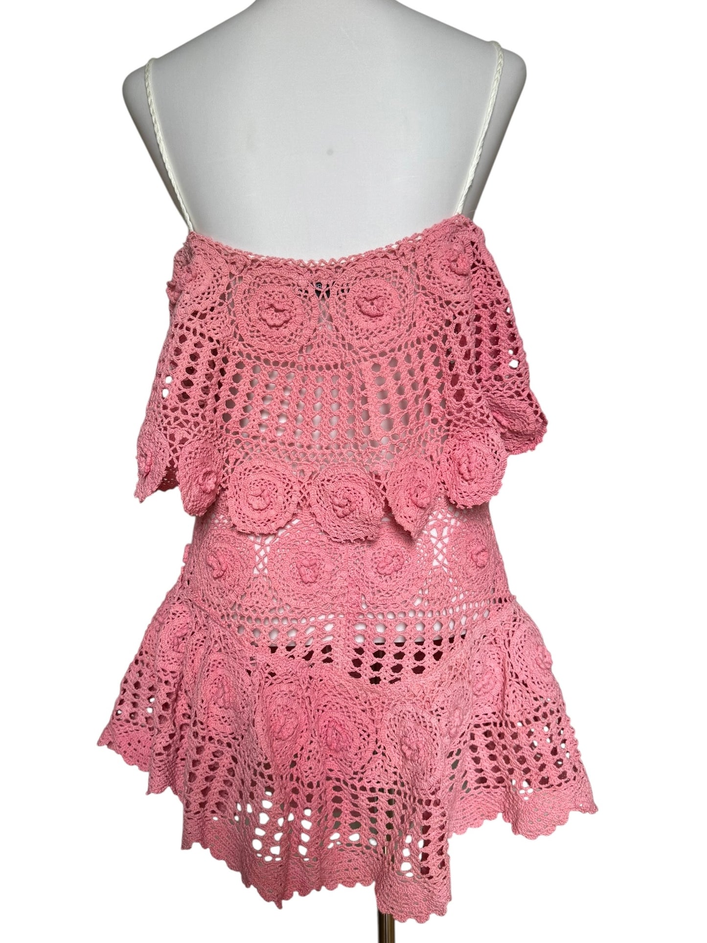 Mini crochet skirt in pink
