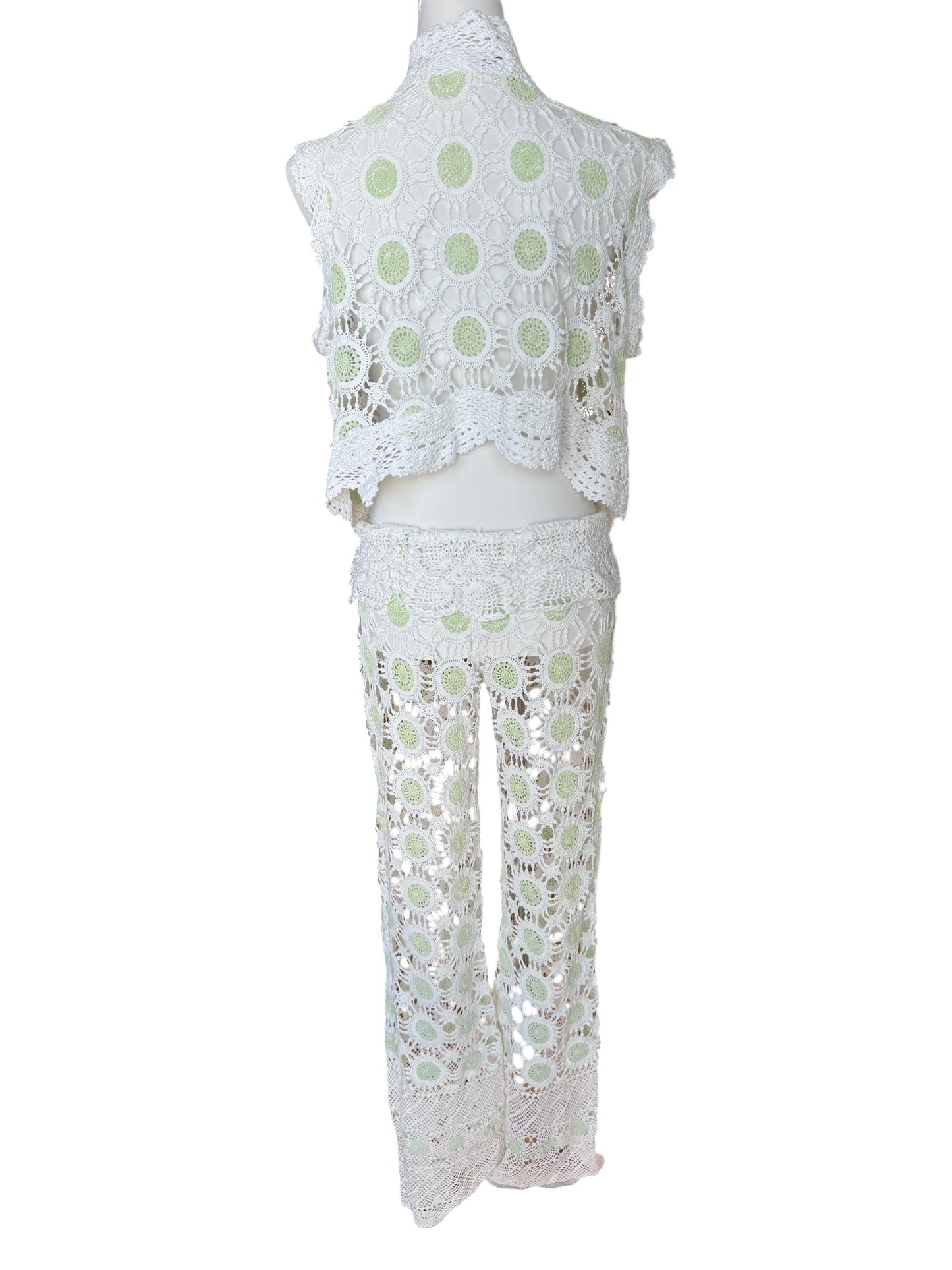 Crochet drawstring trousers in white and green