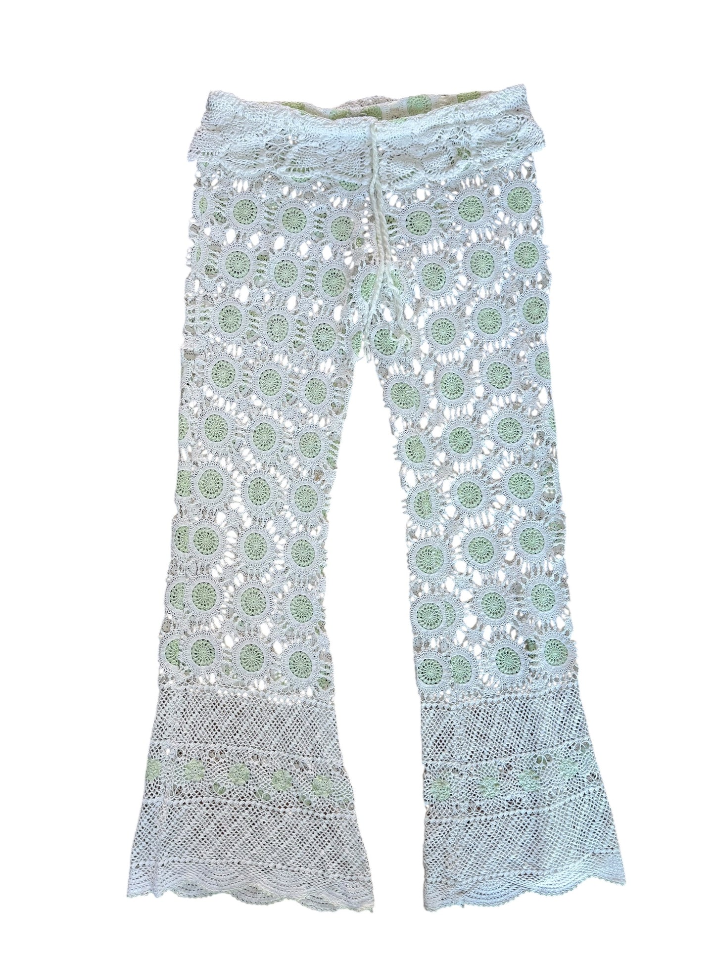 Crochet drawstring trousers in white and green