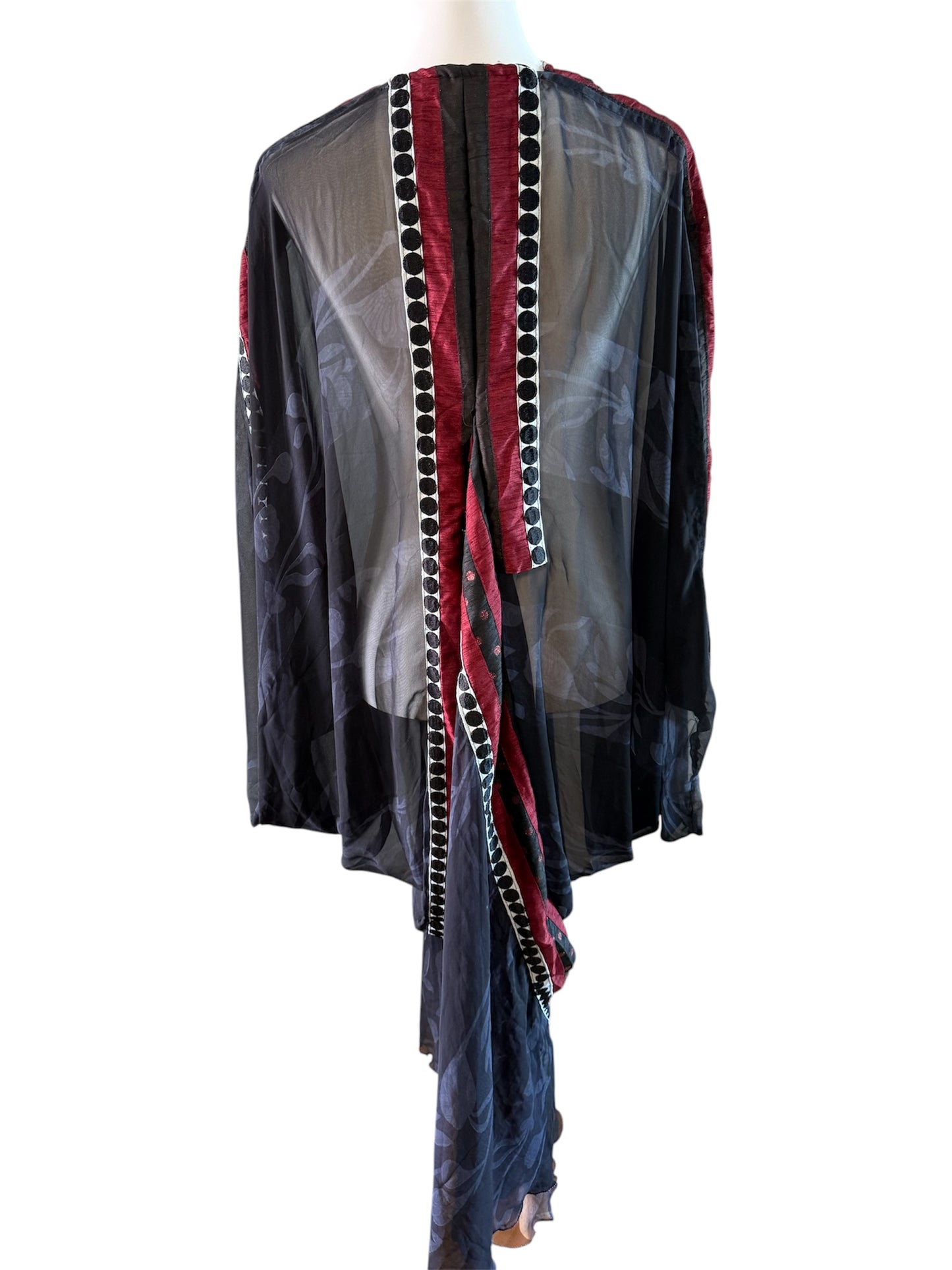 Vintage silk kimono with phantom sleeves